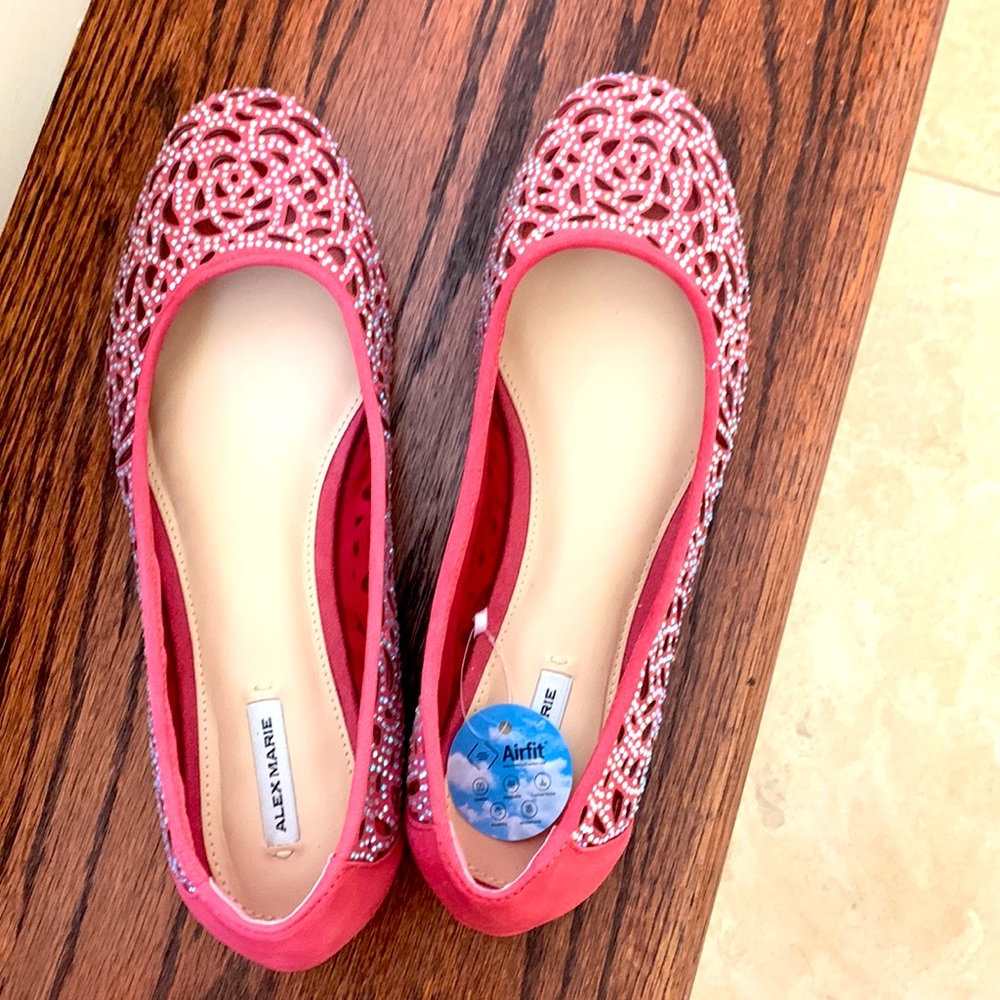 Brand new Alex Marie flats